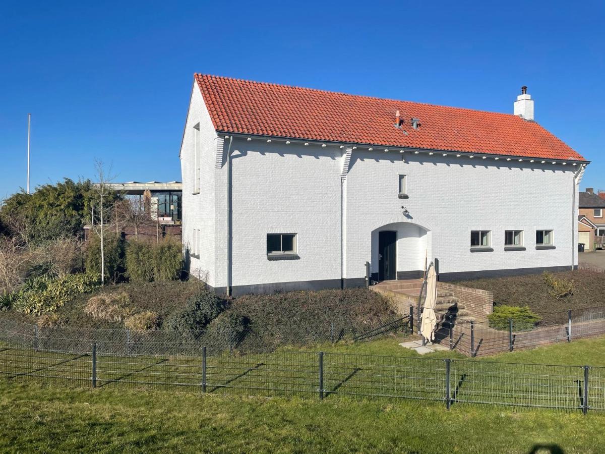 B&B Pompgebouw Aan De Rijn Tolkamer Exterior photo